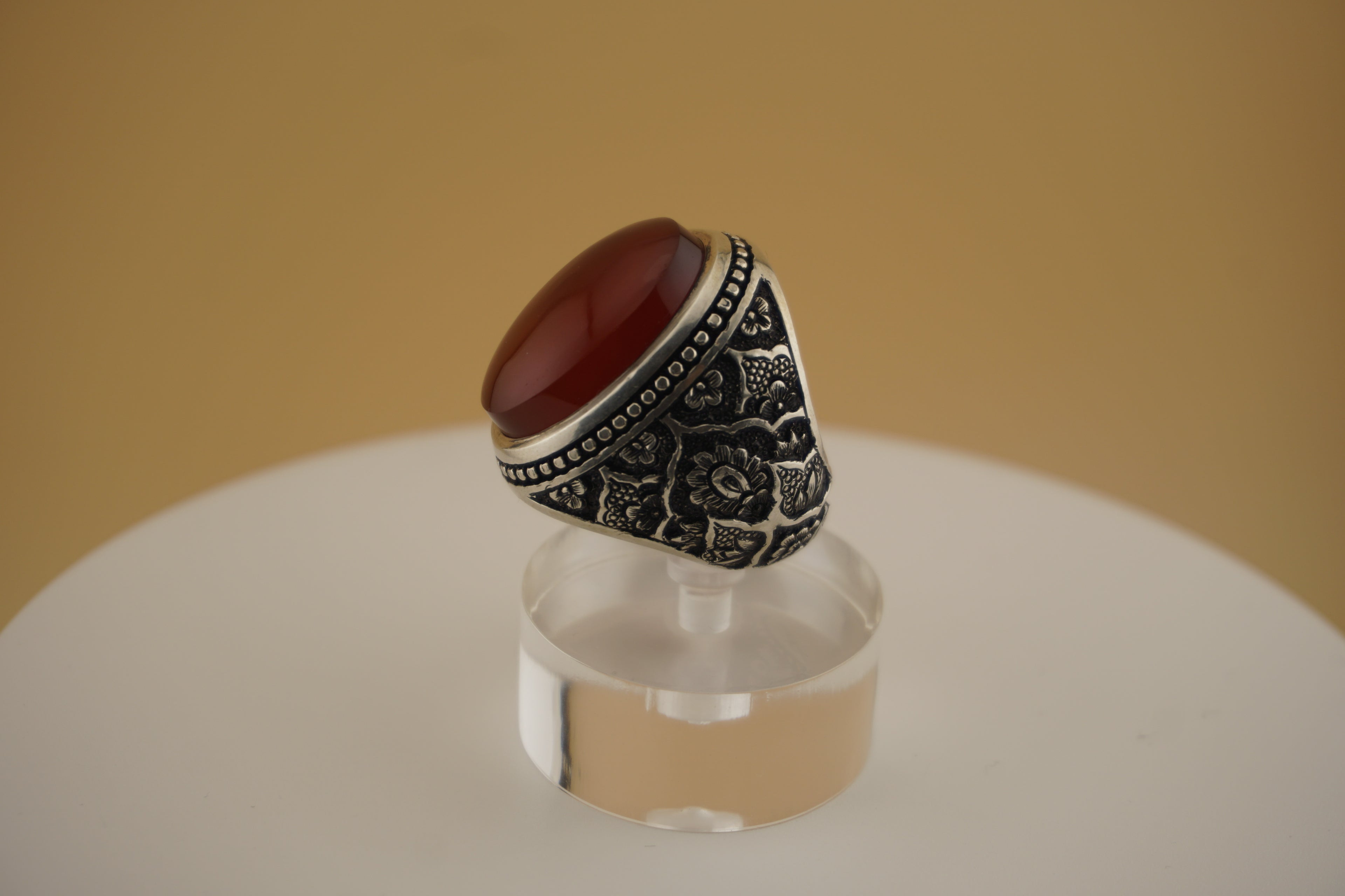 Handgefertigter Silberring mit Jemenitischem Achat